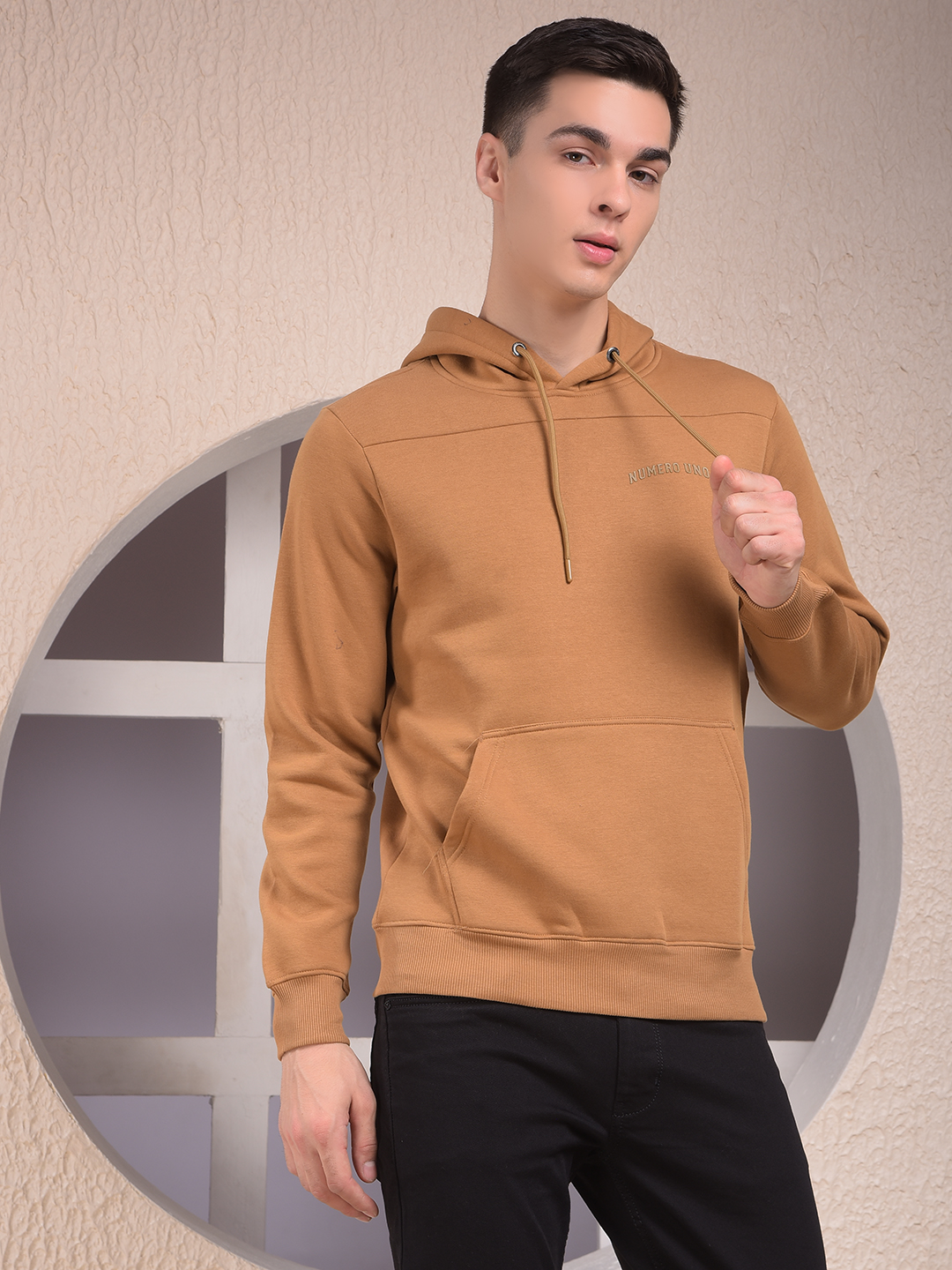 Numero Uno Men Solid Brown Hooded Neck Sweatshirt